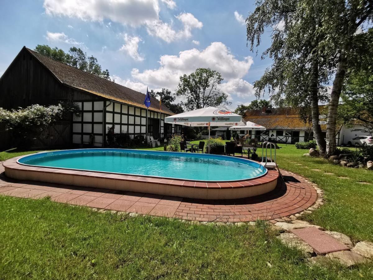 Landhotel Sonnenhof Im Wendland Clenze Exteriör bild